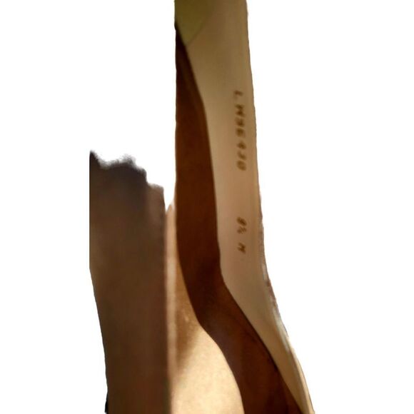 STUARTZ WEITZMAN LW96430 open to pump suze 8.5. - Picture 6 of 9